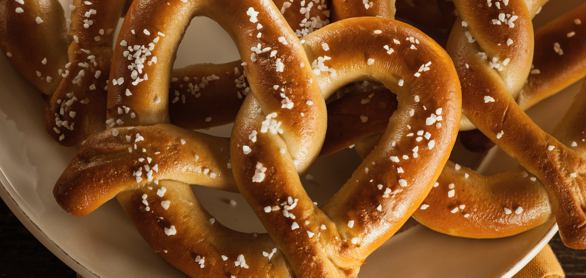are auntie annes pretzels vegan
