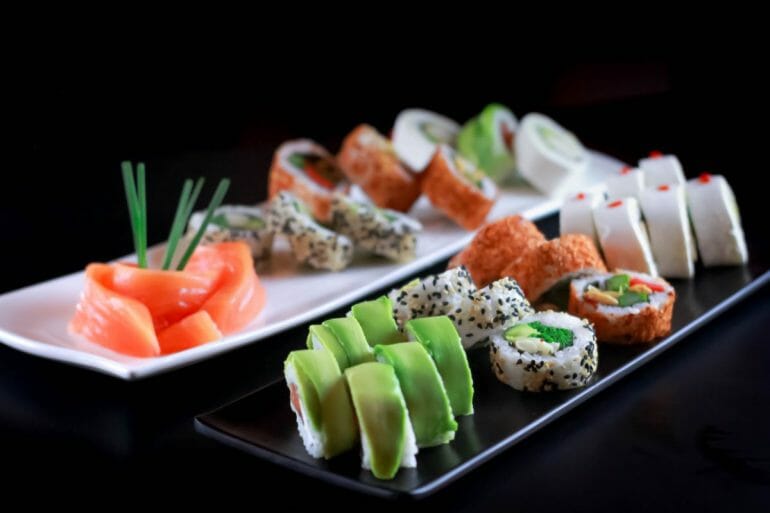 can kids eat sushi
