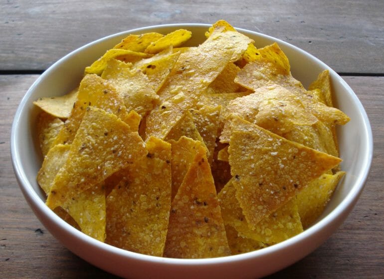 do tortilla chips have dairy
