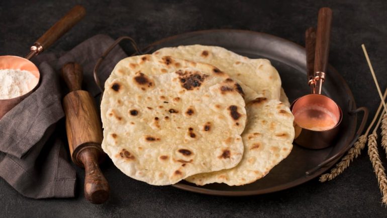 how many carbs does a roti have
