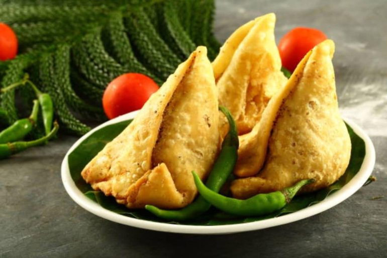 where does samosa come from
